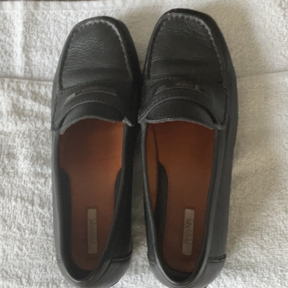 Women’s GEOX Classic Loafers - Picture 4 of 4